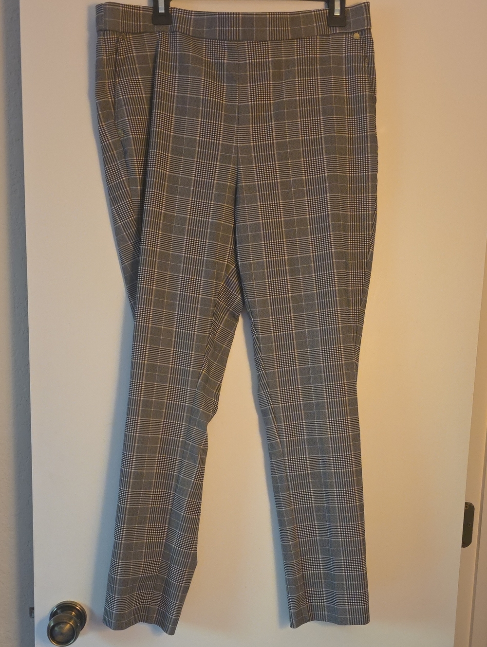 Anne Klein Brown Plaid Dress Pants